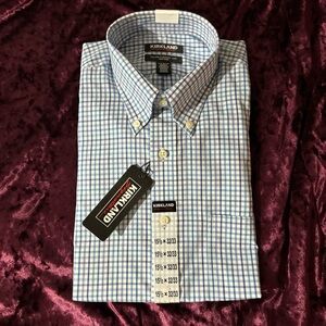 Brand new Kirkland men’s button down